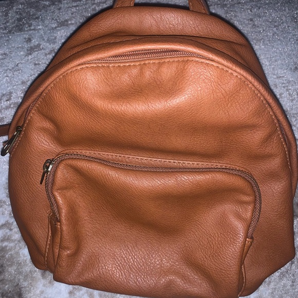 Universal Thread Tan Leather Backpack - Picture 4 of 4